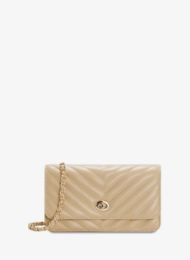 Vincci Quilted Chain Detailed Shoulder Bag