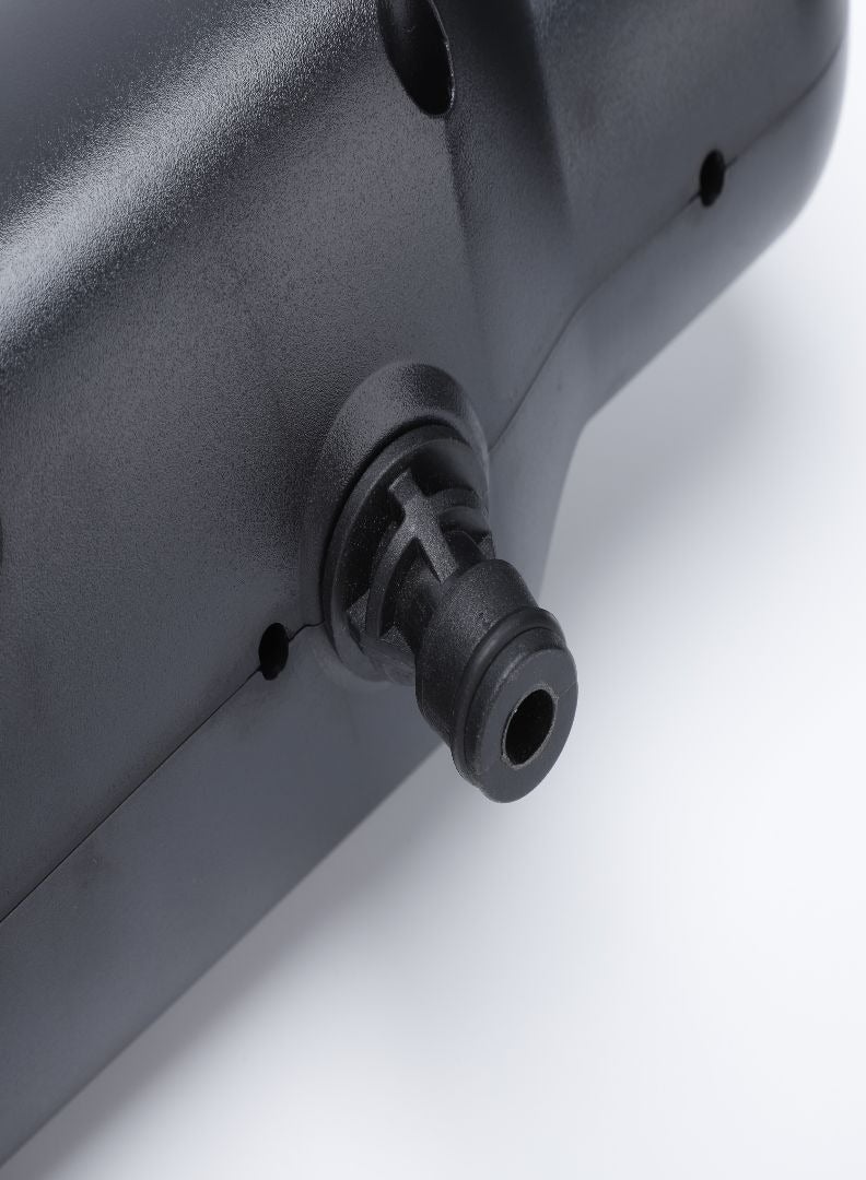 porodo Cordless High-Pressure Washer with Brushless Motor, Dual Mode High-pressure Washer with 200W Power, 18000rpm Motor Speed, Adaptable Pressure, Multi-Function Spray Tip, 3000mAh Battery Capacity, up to 1.8MPa Water Pressure - Image 2