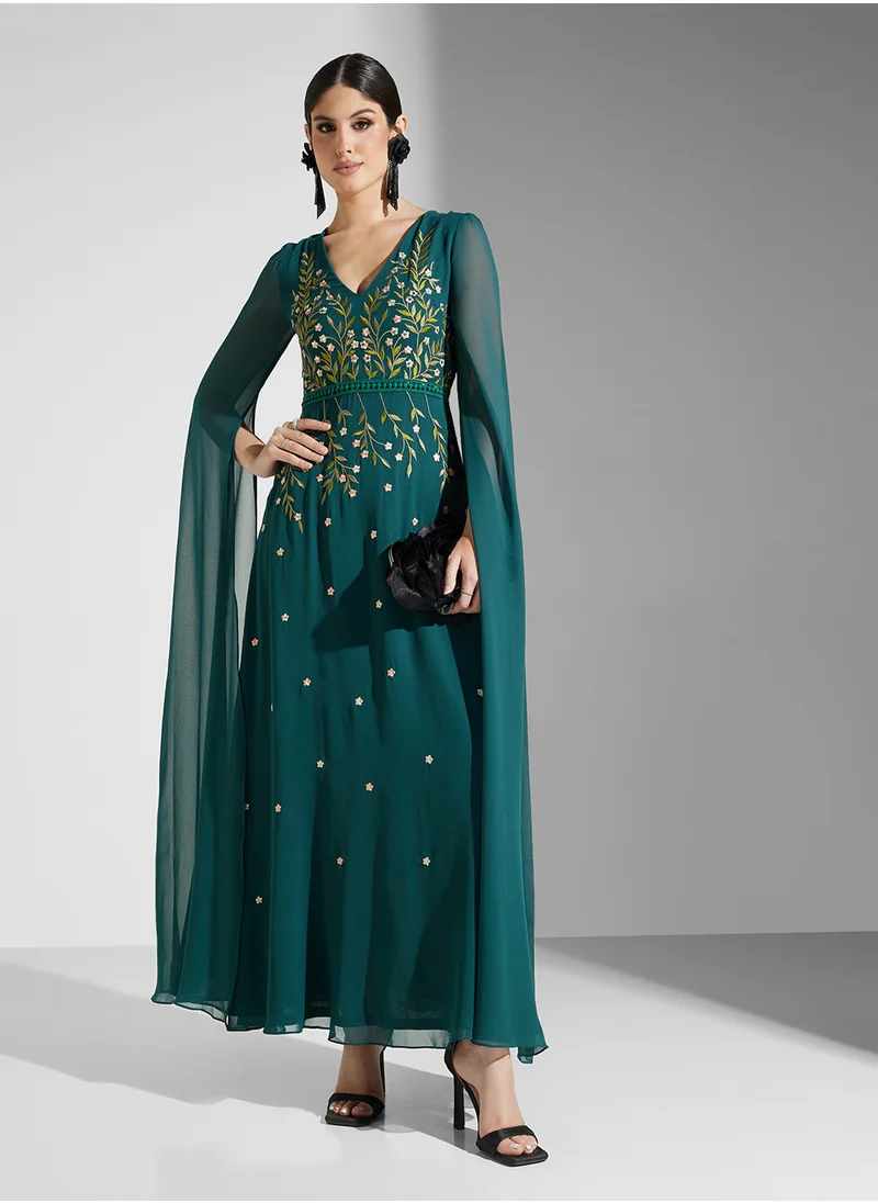 فروك اند فرل Embellished V-Neck Maxi Dress