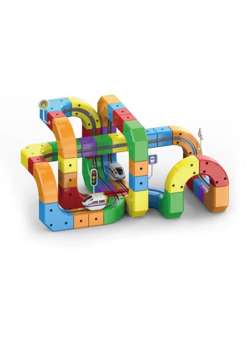 توي لاند مجموعة مسار قطار مغناطيسي يمكنك تركيبه بنفسك مع قطار كهربائي - لعبة بناء تعليمية ملونة للأطفال - Image 1