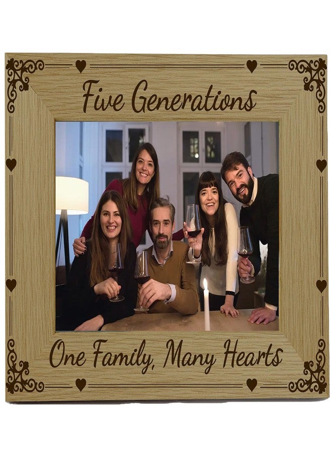 إطار صور خشبي محفور من CREATCABIN، مناسب لخمسة أجيال، مثالي للعرض على الطاولة أو كإطار لبطاقات البريدية أو للتعليق على الحائط، هدية مثالية لعيد الأم، مقاس 4×6 بوصة - خمسة أجيال، عائلة واحدة، قلوب كثيرة - Image 1