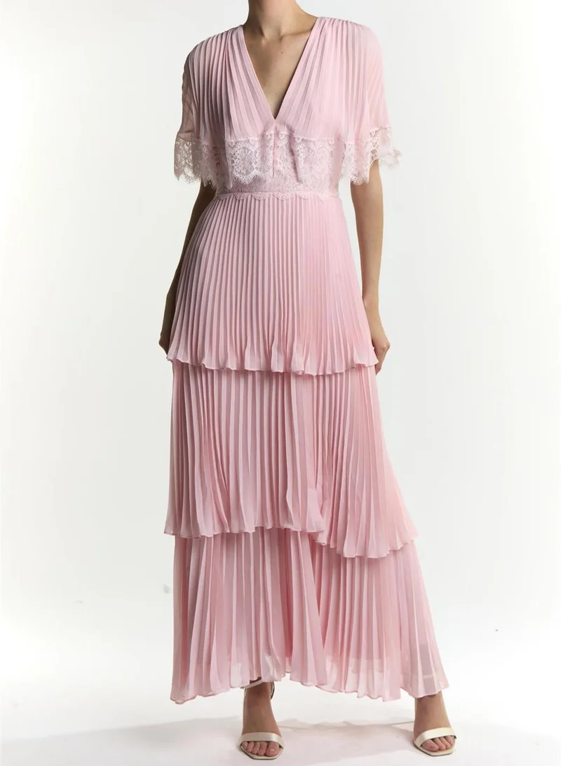 ترو ديكادينس Julie Dusty Pink Pleated Lace Maxi Dress