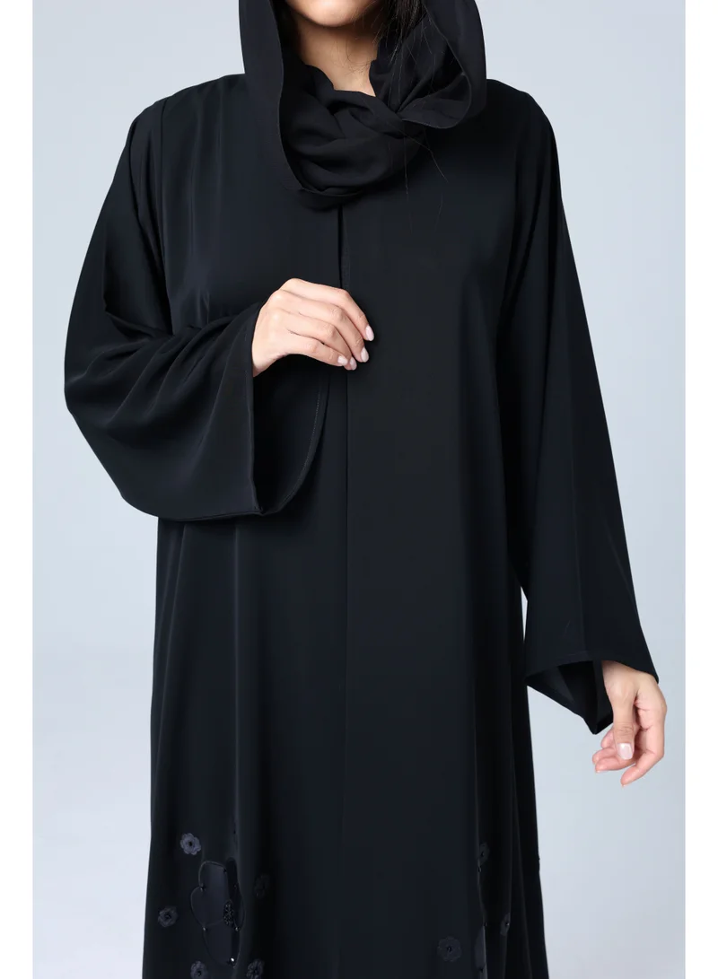 اكسا عباية سادة ورود ابليك انيقة