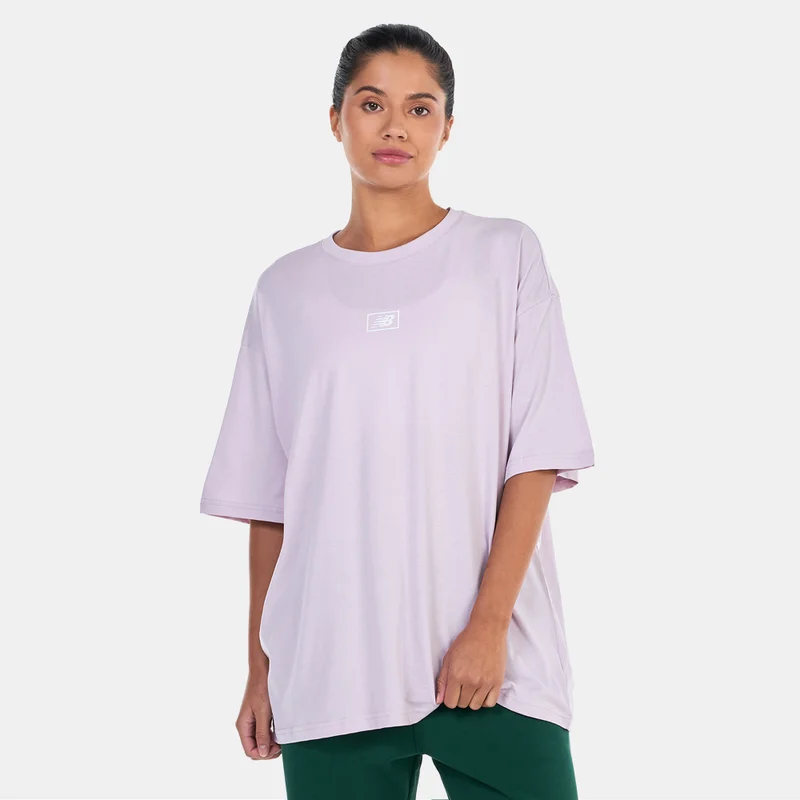 New Balance Women's NB Essentials Graphic Oversized T-Shirt