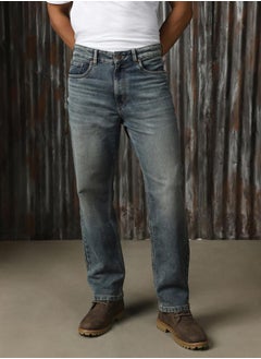 Mid Rise Faded Regular Fit Jeans by Styli