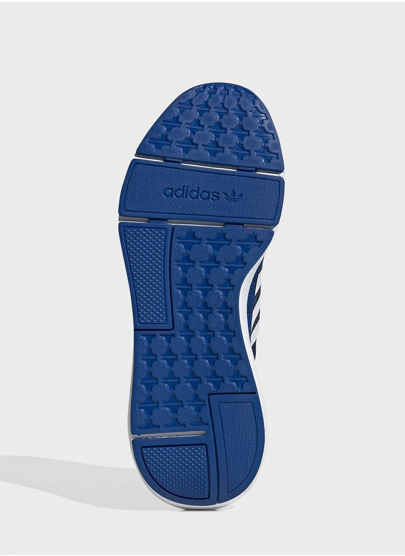adidas Originals Swift Run 22 Sneakers