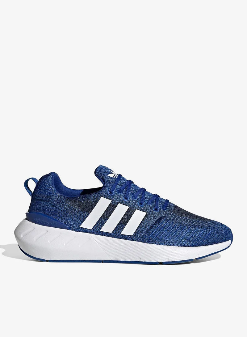 Adidas Swift Run 22 Sneakers
