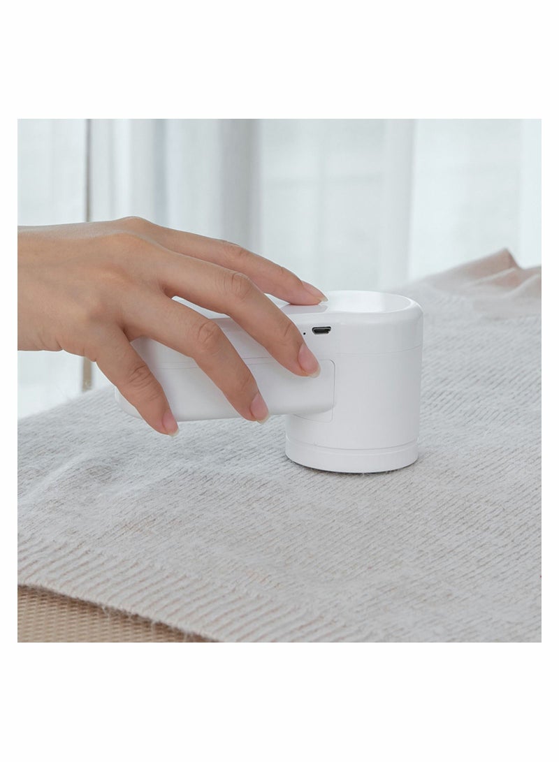 Fabric Shaver Fuzz Remover, Rechargeable Fabric Shaver with 6-Blades, Dual Protection, Effectively and Quickly Remove Fuzz for Clothes, Sweater, Curtain, Socks, Couch, Blanket - Image 4