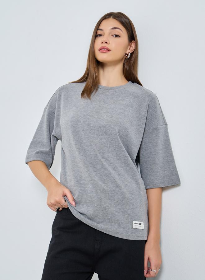 ستايلي تيشيرت محبوك بقصة واسعة - Image 1