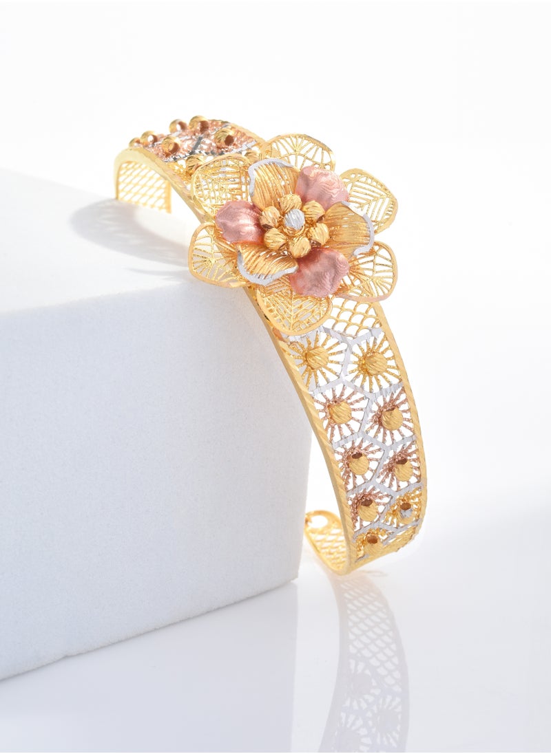 BAFLEH JEWELLERY Majestic Motifs: Floral and Filigree Designs in 22kt Gold Bangles  - Image 3