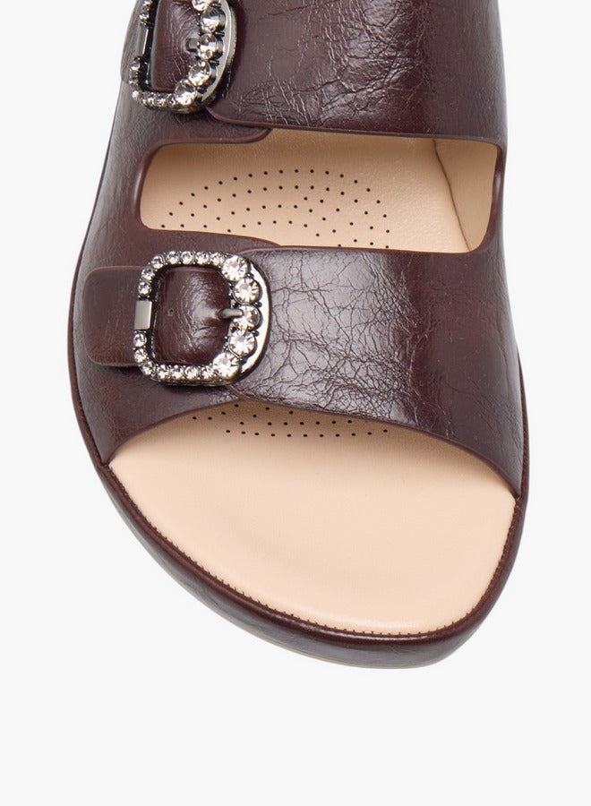 Le Confort Women's Textured Slip-On Comfort Sandals with Embellished Buckle Accent and Block Heels - Image 4