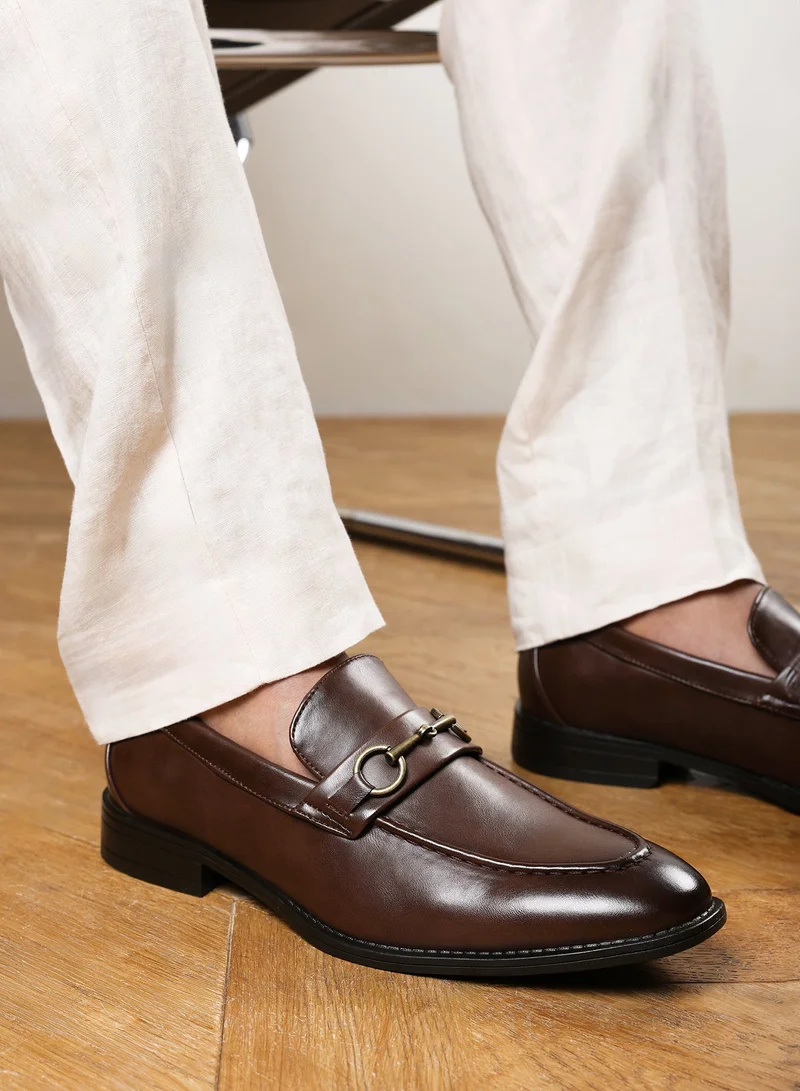 ويرز ذات فروم Declan Pointed Toe Slip On Buckle Loafer