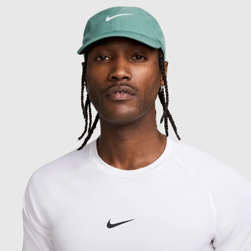Nike Dri-FIT ADV Club Unstructured Tennis Cap