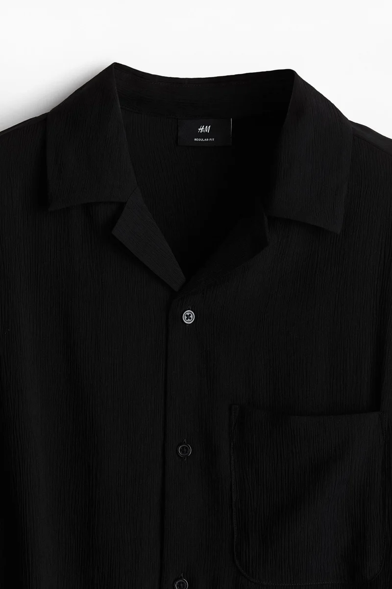 H&M Regular Fit Crinkled resort shirt