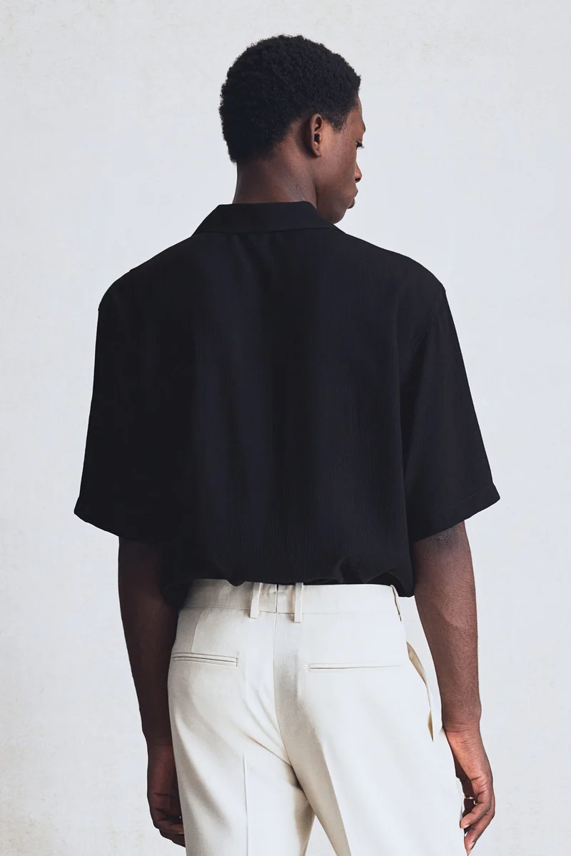 اتش اند ام Regular Fit Crinkled resort shirt