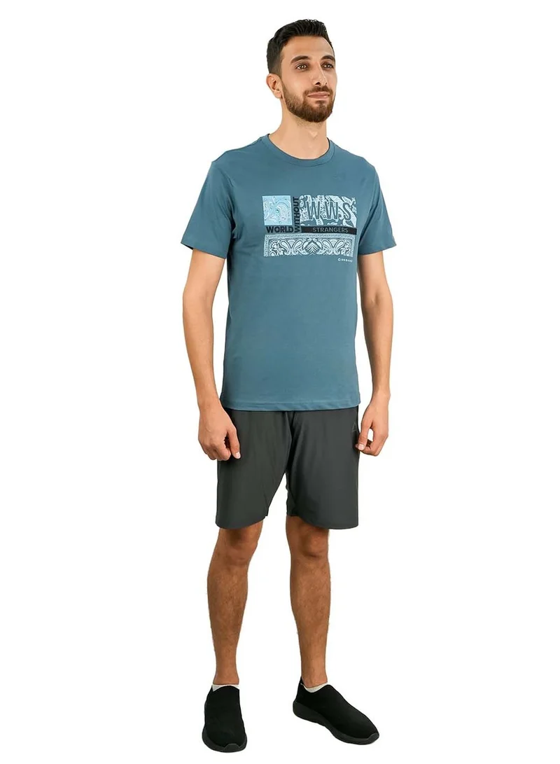 GIORDANO Men's World Without Strangers Print Tee - Slim Fit, Crew Neck, Cotton