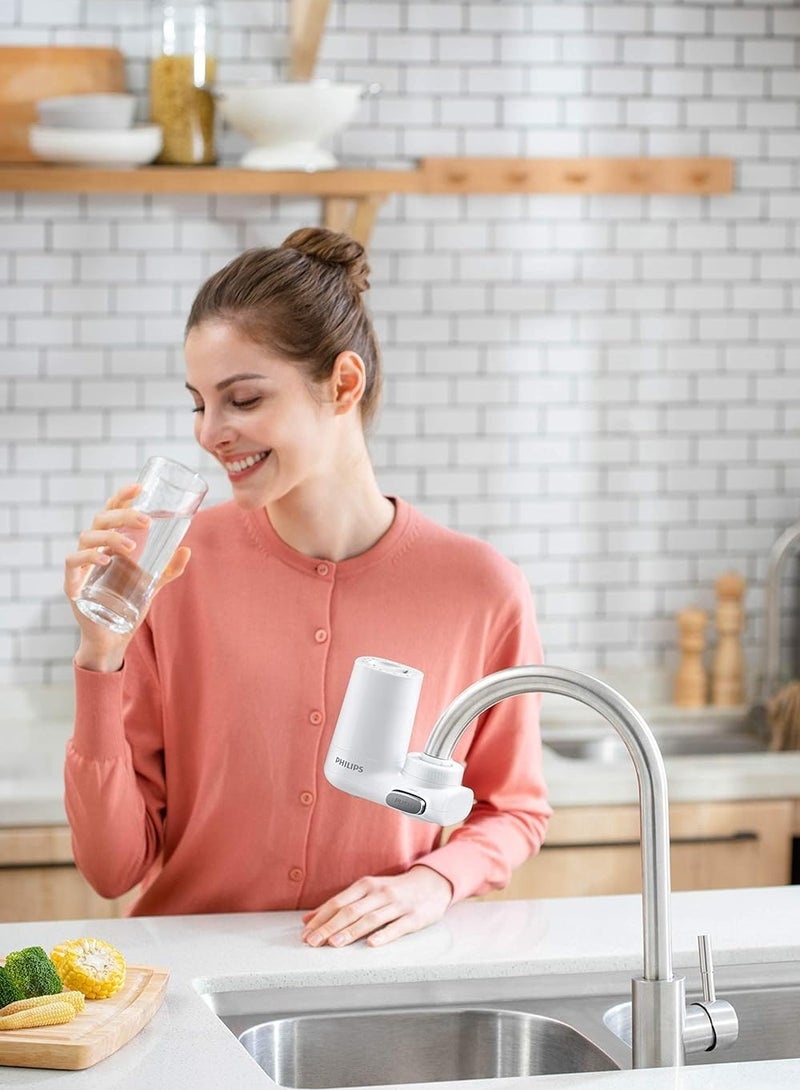 Philips فلترة الفحم الطبيعي العمودي X-Guard على فلتر مياه الصنبور - 99% نقي وآمن 1000 لتر من مياه الشرب - Image 2