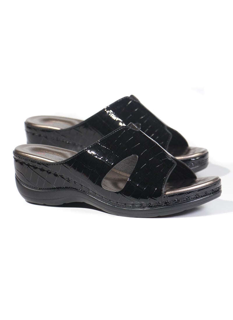 Mon Ami Flat Sandals for Women | Open Toe, Casual Slide Women Shoes for Girls & Ladies | Lightweight Girls Heeled Comfy Sandals  - Image 1