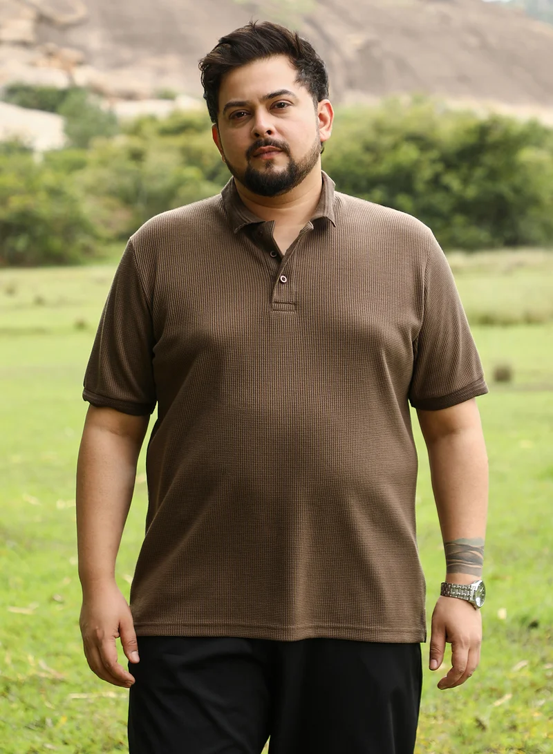 Instafab Plus Instafab Plus Men Textured-Knit Polo T-Shirt | Jacquard Polo Neck , Short Cuff Sleeves | Half-Button Closure , Straight Hem | Solid Jacquard | Knit Fabric For Casual & Daily Wear | Chocolate Brown