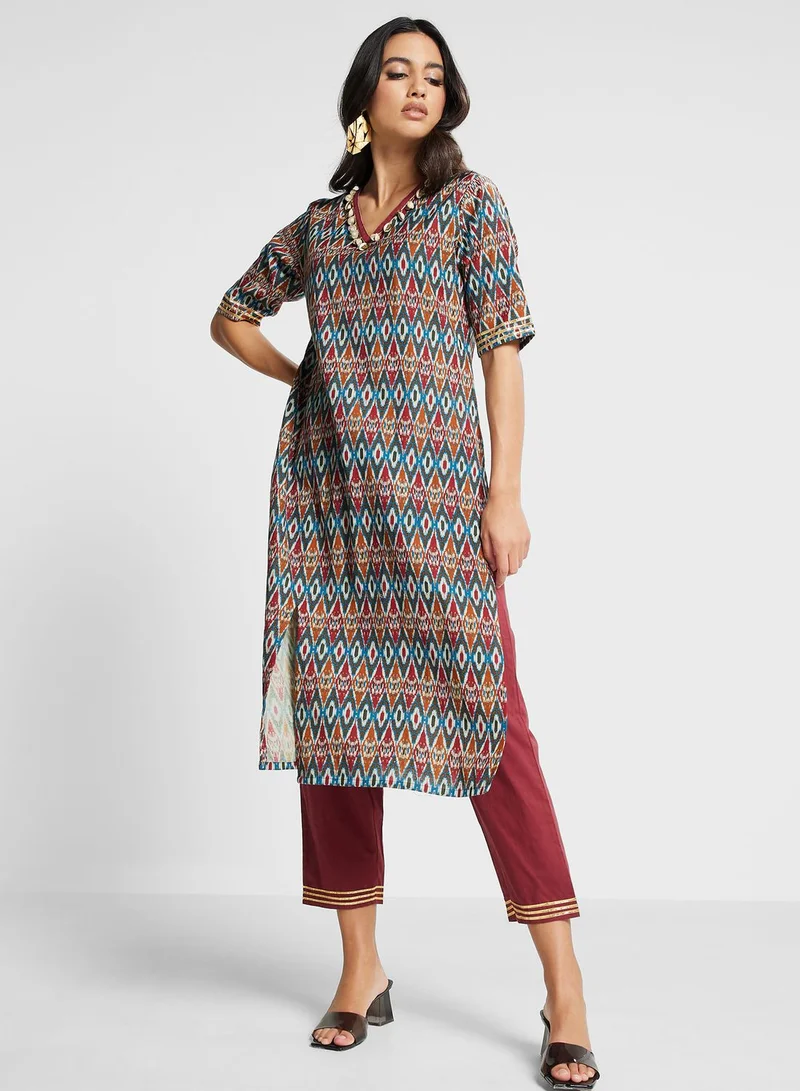 kolaba Printed Kurti & Pants Set