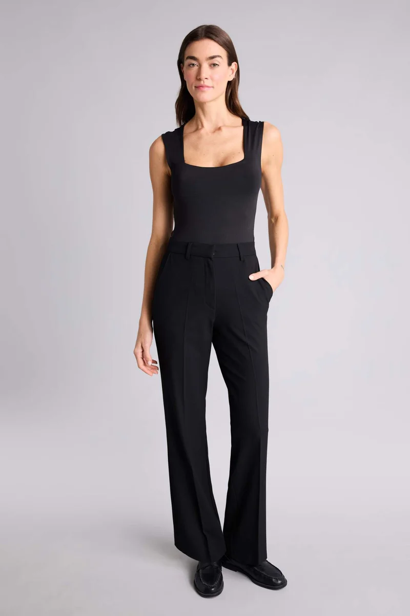ديفاكتو Square Neck Bodysuit