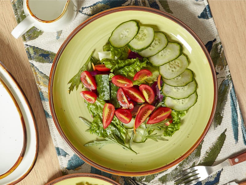 ONEMORE Porcelain Plates Set 10.5 inch Large Dinner Plates for Salad Dessert Ceramic Serving Plate Set of 4, Microwave and Dishwasher Safe - Image 3