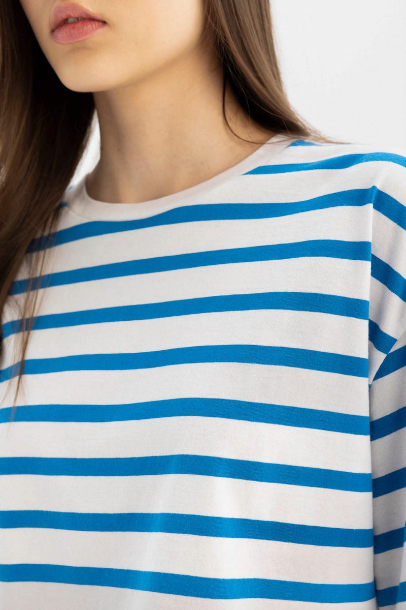 DeFacto Woman Fitted Striped Short Sleeve T-Shirt - Image 4