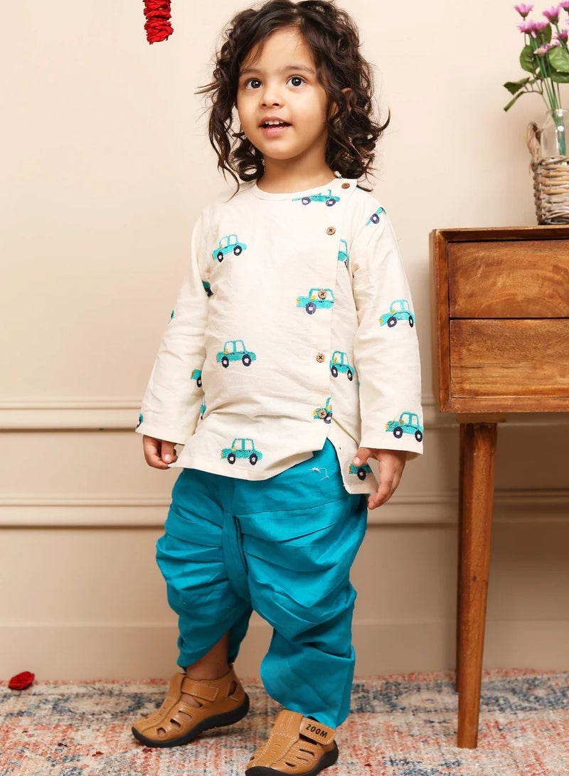 بولكاتوتس بلوزة أنجراكا مطرزة بسيارة بأكمام طويلة من Polka Tots مع دوتي - كريمي  - Image 1