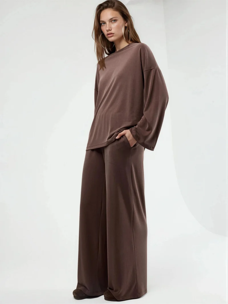 بوسيم بنطلون مستقيم بخصر مطاطي