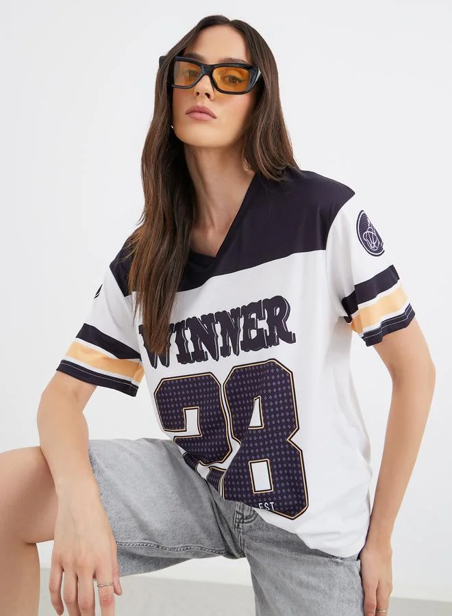 Styli Styli Women White Graphic Print V Neck Oversized T-Shirt