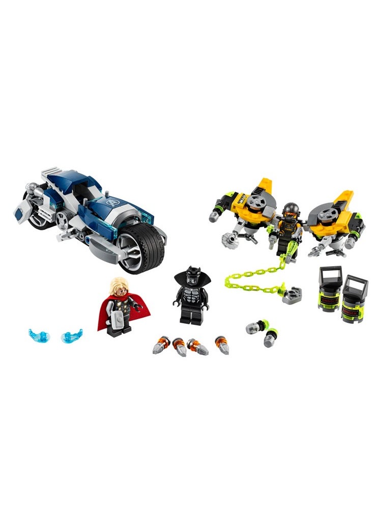LEGO - LEGO Avengers Speeder Bike Attack Set 76142 - Image 1