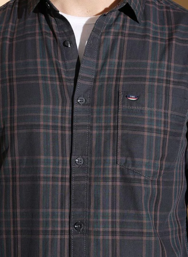 The Indian Garage Co The Indian Garage Co Men Black Slim Fit Checked Casual Shirt