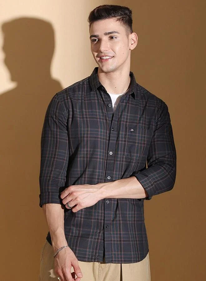 The Indian Garage Co The Indian Garage Co Men Black Slim Fit Checked Casual Shirt