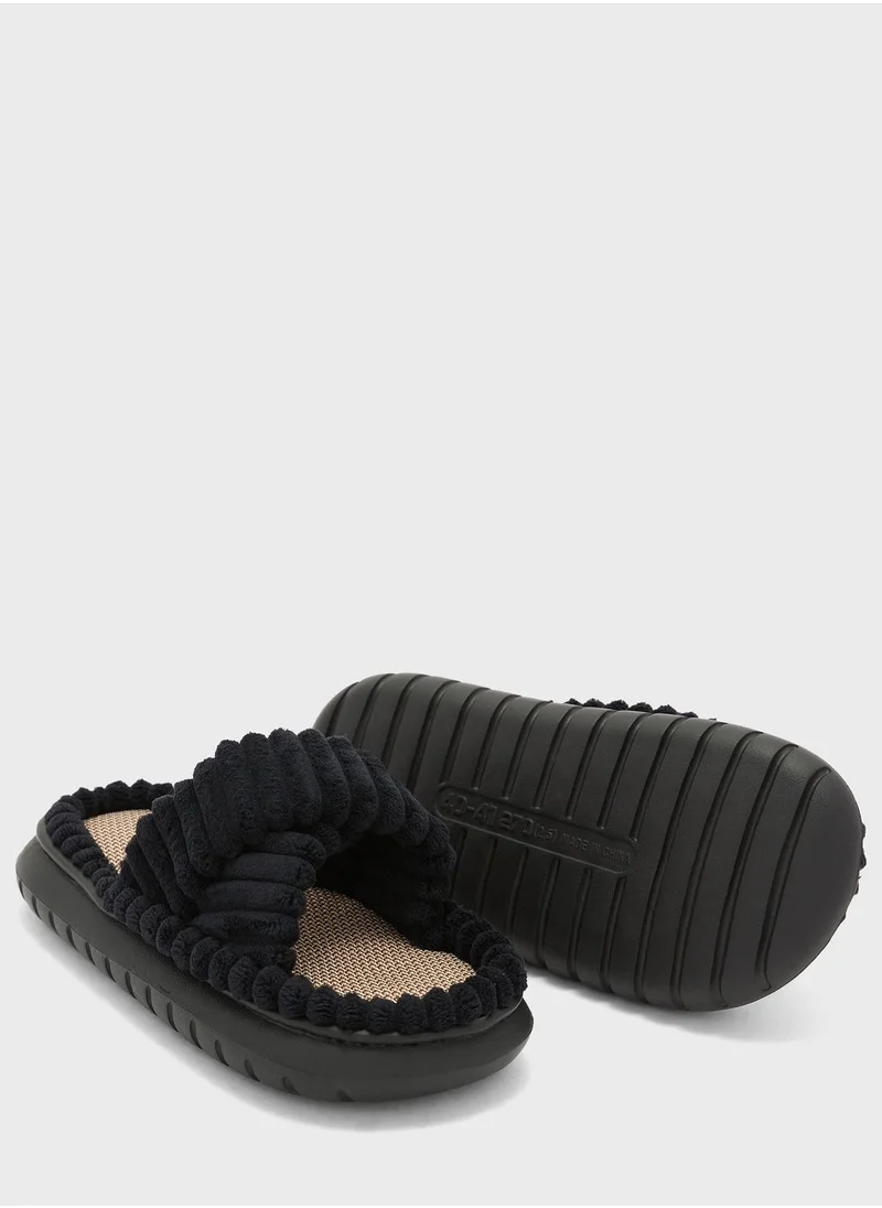 Ginger Crossover Slide Slipper