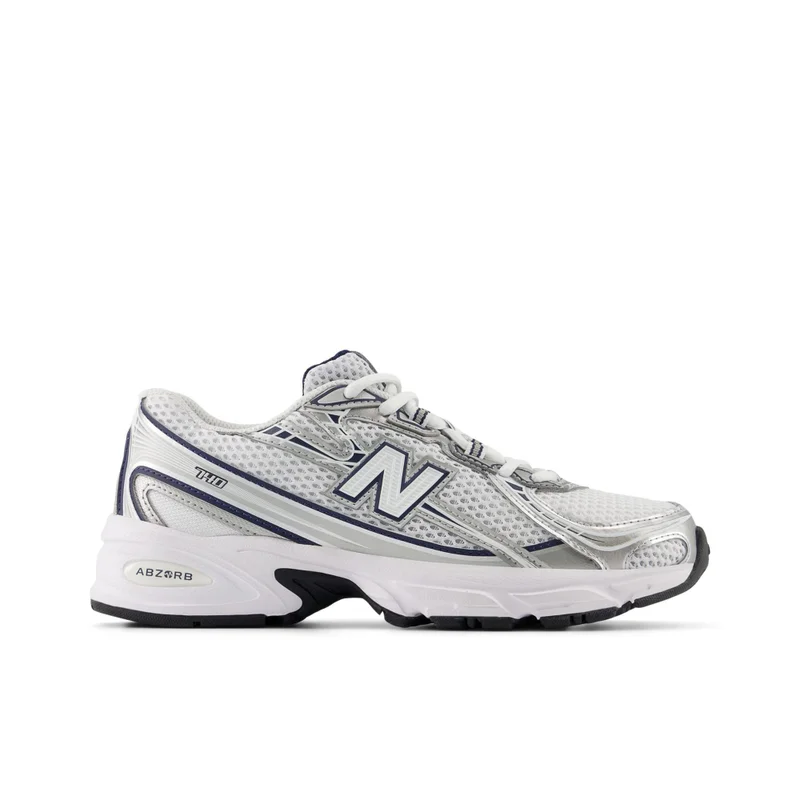 740 Lace casual Sneakers (Standard Fit)
