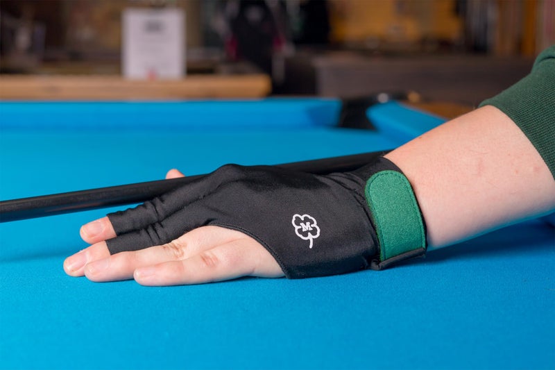McDermott Billiard Pool Cue Glove - for Left Hand (Right-Handed Player) (Black, Medium) - Image 2