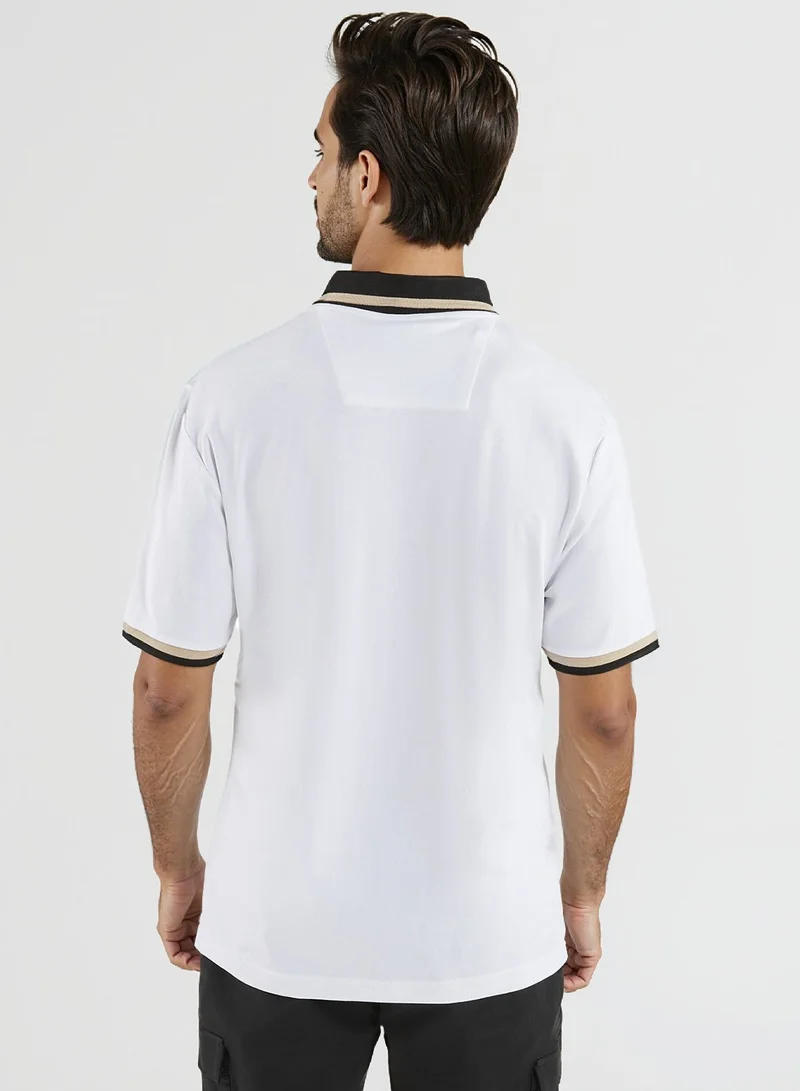 نوتيكا تيشيرت بولو قطن بريميوم بشعار مطبوع بقصة عادية