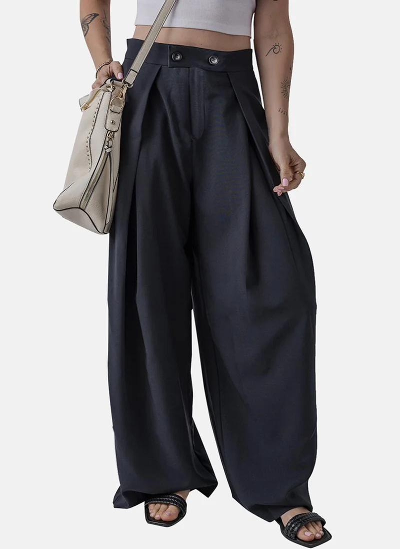 يونيكي Black Plain Trousers
