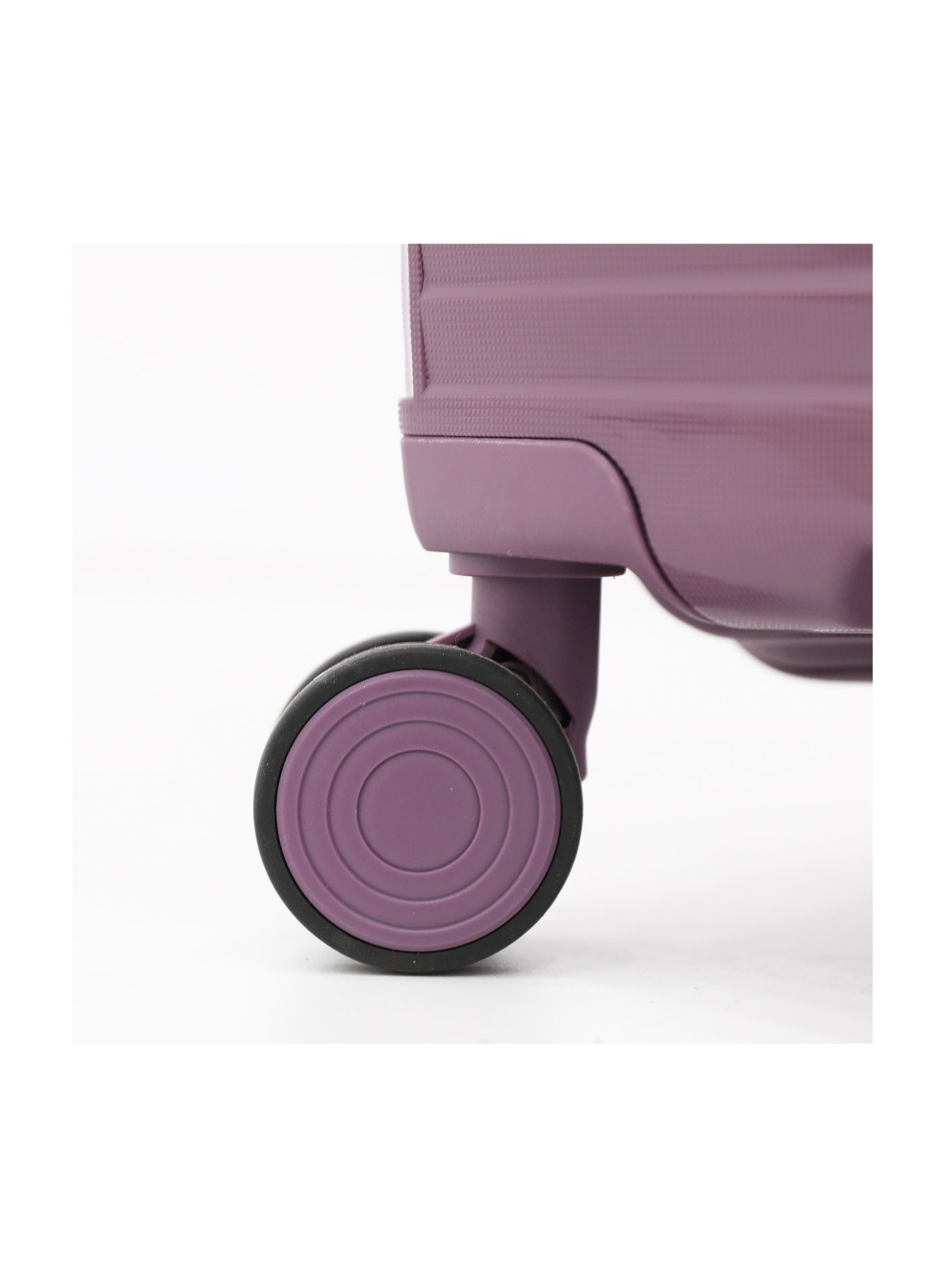 طقم حقائب سفر متينة من البولي بروبلين بـ عجلات قطع...