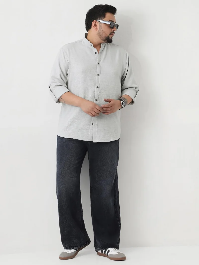 Urbano Fashion  Urbano Plus Men's Light Grey Linen Blend Full Sleeve Relaxed Fit Mandarin Collar Casual Solid Shirt  | Best Price UAE