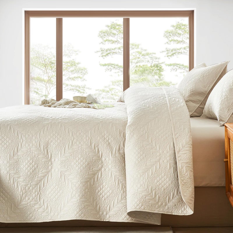 FLYMME Full/Queen Size Quilt Bedding Set Cream White Lightweight Microfiber Soft Bedspread Modern Style Geometric Pattern Coverlet Set for All Seasons 3-Piece(1 Quilt 2 Pillow Shams) - Image 4