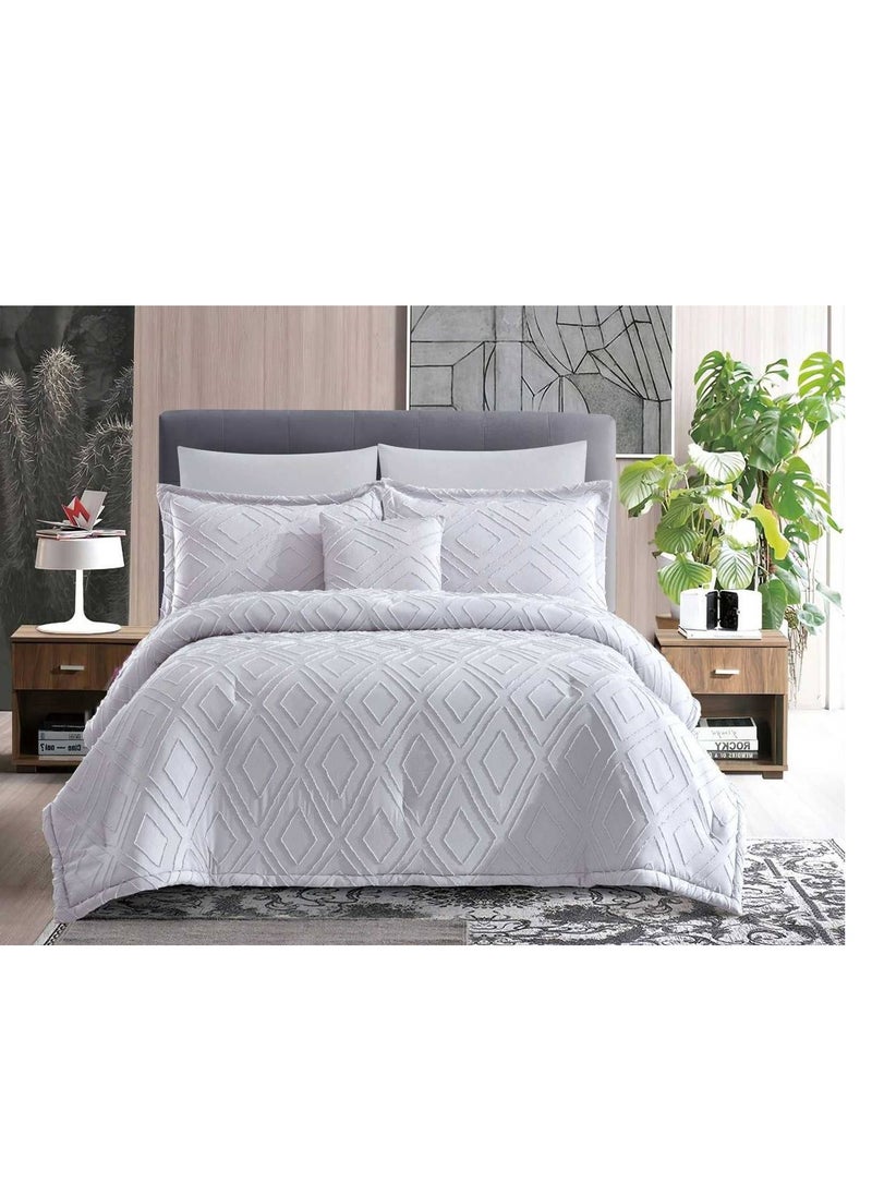 BAIG Microfiber Embroidered Soft Quality Comforter Bedding set-King Size 6Pcs 1-PC fitted bedsheet 200 * 200cm,1-PCS Comforter 220 * 240 fixed, 4PCS Super Soft Pillowcases 