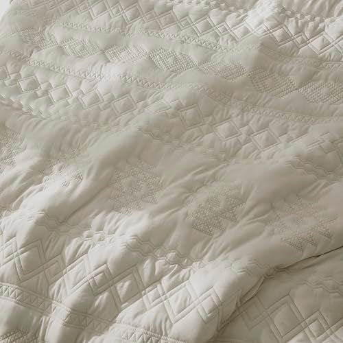 WDCOZY Beige Boho Oversized California Cal King Size Quilt Bedding Set with 2 Pillow Shams, Farmhouse Lightweight Soft Bedspread Coverlet for All Season, 3 Pieces - Image 5