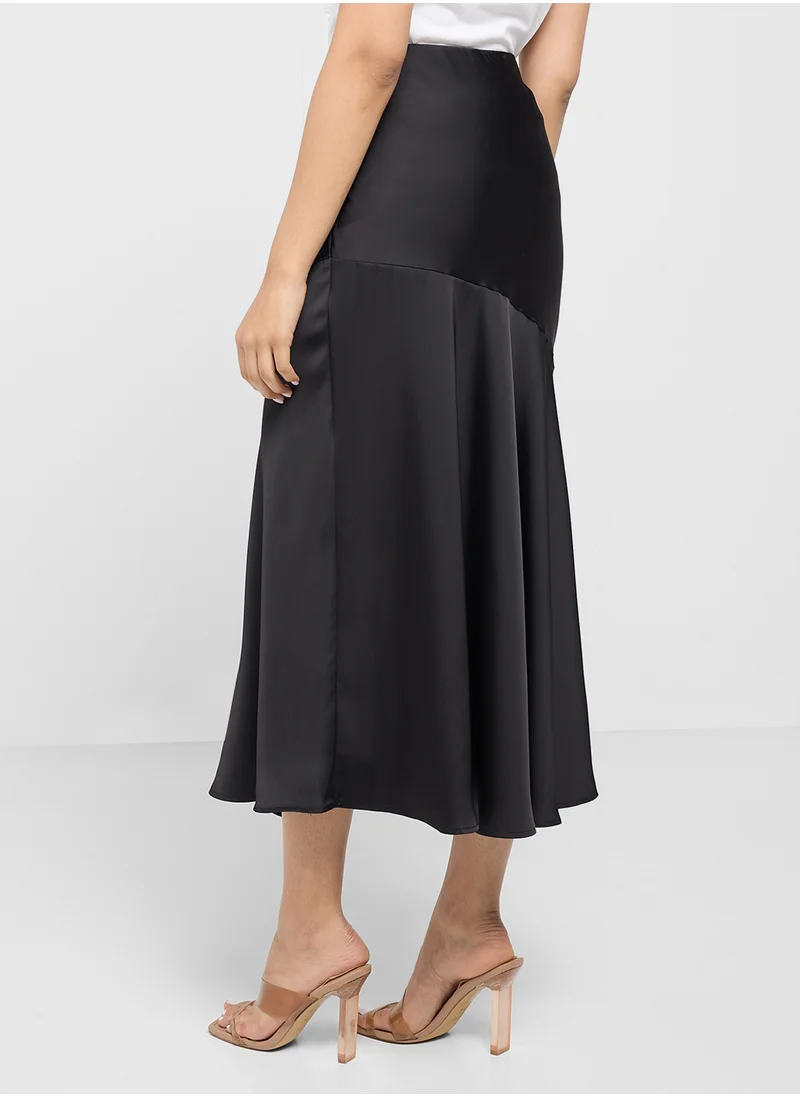 ايلا A-Line Satin Skirt