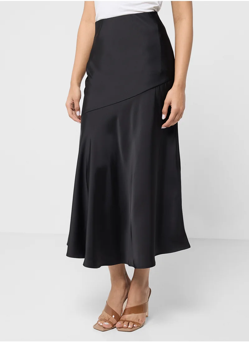 ايلا A-Line Satin Skirt