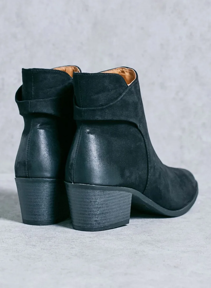 Qupid Ankle Boots