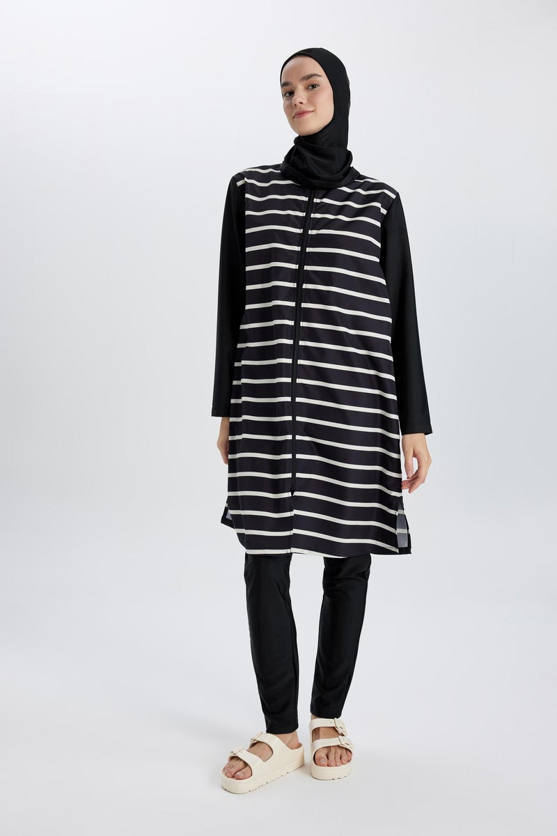 DeFacto Black Woman Regular Fit Striped 3 Piece Hijab Burkini Set Casual - Image 4