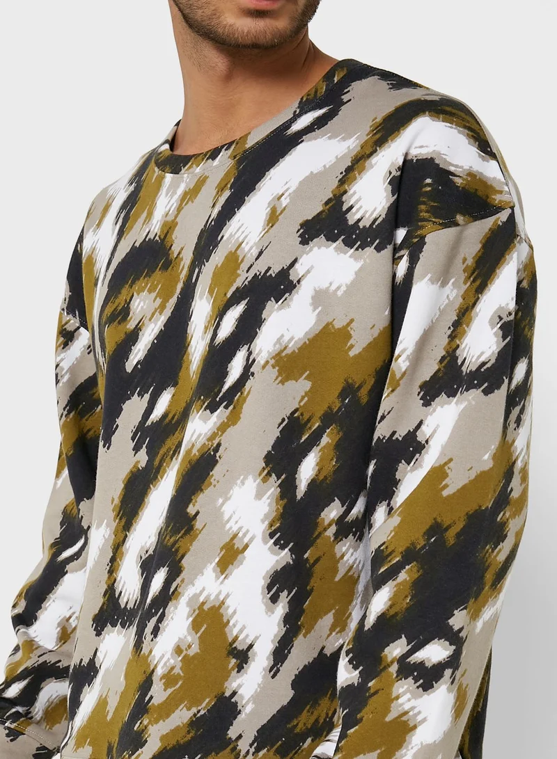 TOPMAN Camo Sweatshirt