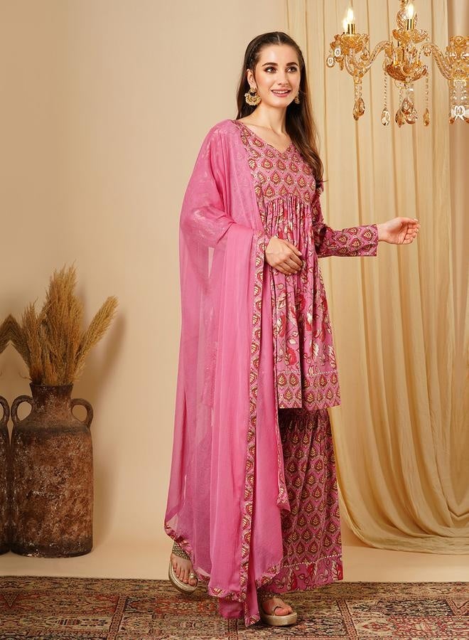 globus Globus Women Pink Allover Floral Print Alia Cut Knee Length Kurta With Sharara & Dupatta Festive Wear Set by Styli - Image 2