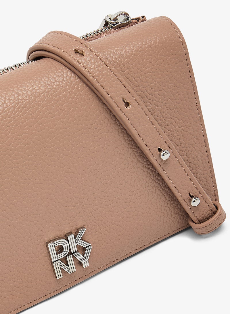 د ك ن ي إيتا محفظة بحزام - Image 3